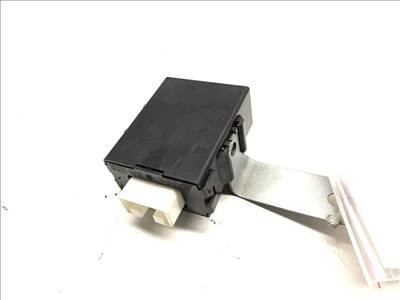 TOYOTA LAND CRUISER 200 (_J2_) 2007 - 2022 GATEWAY MODUL PT398-60080-EC