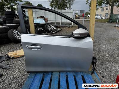 Nissan Pulsar (C13) 1.5 dCi Jobb első ajtó 
