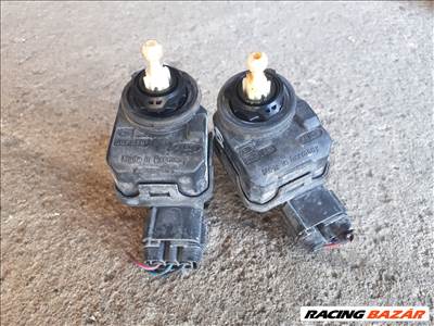 Nissan Almera Tino lámpamagasság állító motor Hella  26056bu000 007878
