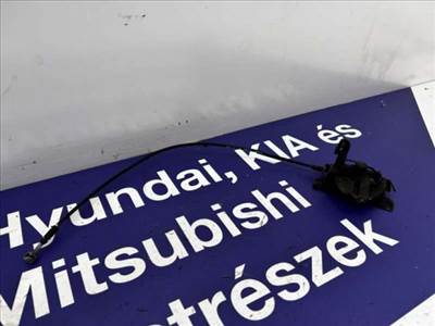 Kia Ceed motorháztető zár 811301H200-BON