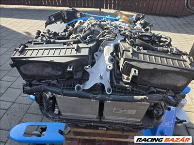 Mercedes 63 amg m 177 v8 biturbo motor 