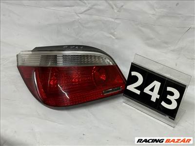 BMW E60 ball  hátsó lámpa 2003–2007  töröt 