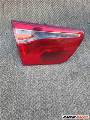 Seat Alhambra II 2010-től gyári Valeo 7N5945093F bal hátsó belső lámpa