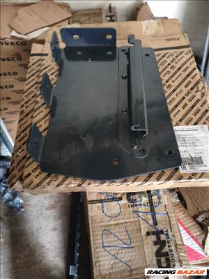 Iveco dayli szürö tartó bak  5801769195