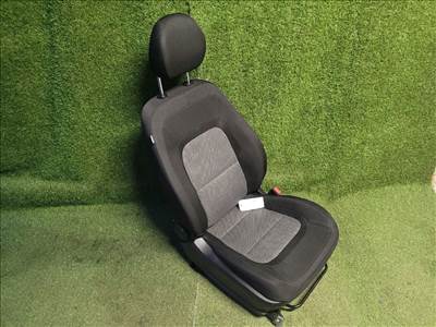 Kia Ceed (jd) Jobb első Ülés 16-142 21624365