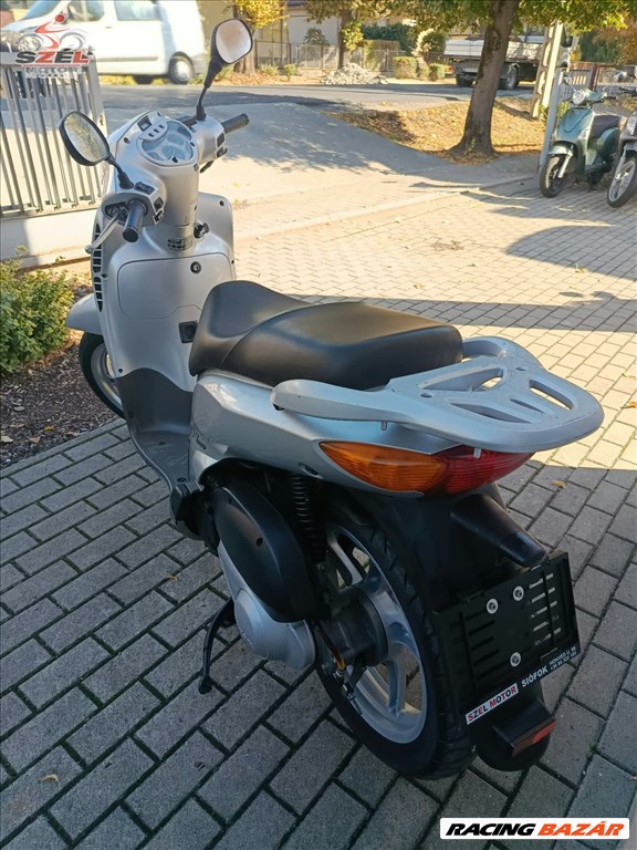 Honda SH150 LC (2003) 9. kép