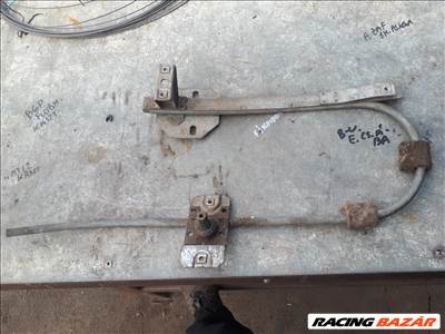 Audi 80 (B2 - 81) hátsó manuális ablakemelő 1db 813839399c