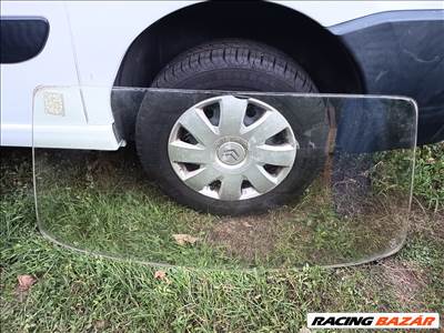 Skoda 120 első szélvédő 