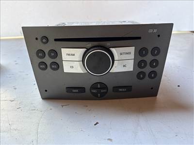 Opel H astra 2004-2014 Rádió Fejegység 13190856