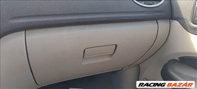 Ford Focus mk2 bézs kesztyűtartó 