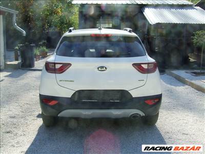 Kia Stonic hátsó lökhárító kompletten