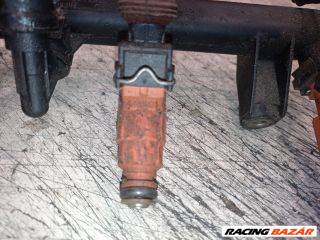 Alfa Romeo 147 1.6 16V T.SPARK Porlasztó (1 db) *161031* bosch-0280151048
