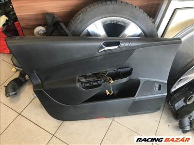 Volkswagen Passat B6 bal első ajtókárpit 