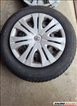  5x114.3 lyukosztású 16" használt lemezfelni, rajta 205/60 újszerű Toyo Tires négyévszakos