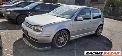Volkswagen Golf IV GTI 337 JUBI (A4 Typ 1J) bontott alkatrészei AUQ ERR LA7W