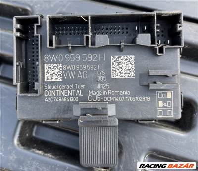Audi A4, B9 jobb első ajtó vezérlő elektronika 8w0959592h