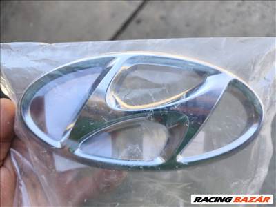 Hyundai i30 első embléma  86353a5000