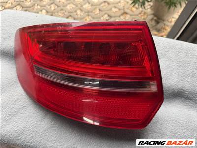 Audi A3 bal hátsó lámpa  8p4945095e