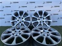 5x114.3 17" Honda gyári alufelni 7Jx17h2 ET55