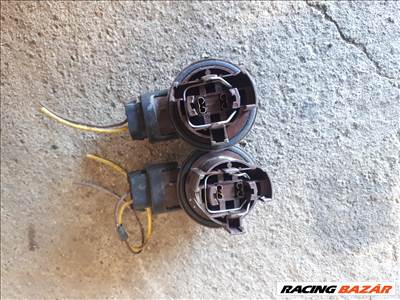 Opel Zafira A tompított izzó foglalat csatlakozóval  Valeo H7