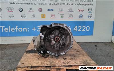 Ford EcoSport 1,5TDCI DDN1R-7002 CSC bontott váltó