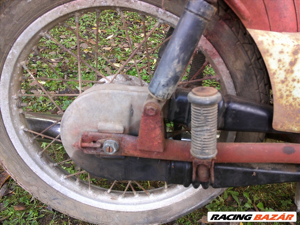 Simson SR4-2 (1973) KISMOTOR HIÁNYOSAN-BEÁLLT MOTORRAL ALKATRÉSZNEK ELADÓ 57. kép