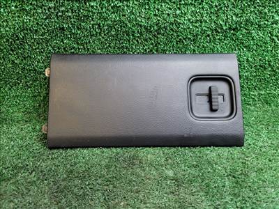 Suzuki Vitara Iv Jobb hátsó Tároló Rekesz Fedél 7631161M0 7631061m00