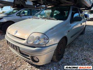 Renault Clio II Bal első Ajtó (Részeivel) *174866*