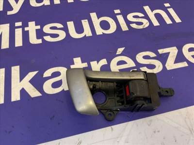 Hyundai Santa FE jobb első belső kilincs 826202B010WK-BON