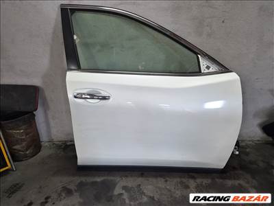 NISSAN X-TRAIL (T32) jobb első ajtó 