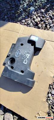 Toyota Corolla 2.0 D4D motortér burkolat. 