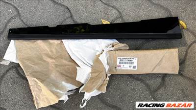 Lexus NX450h+ jobb tetőablak burkolat   6321778060