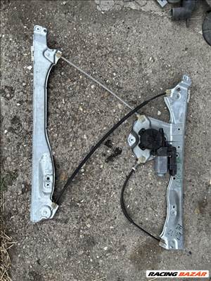 Renault Clio III bal első ablakemelő  400858g 8200291148