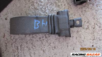 Audi A5 (B8 - 8T) hátsó ajtóhatároló (8T8839267A)