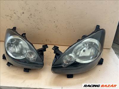 Toyota Aygo (AB10/AB20/AB30) Fényszóró lámpa 