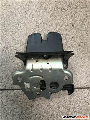 Skoda Octavia III csomagtér zár 5E0827505A