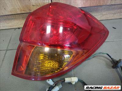 Subaru Legacy kombi / Outback 2003-2006 jobb hátsó lámpa 