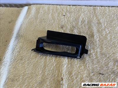 Dacia Duster kézifék körüli burkolat     363150838r