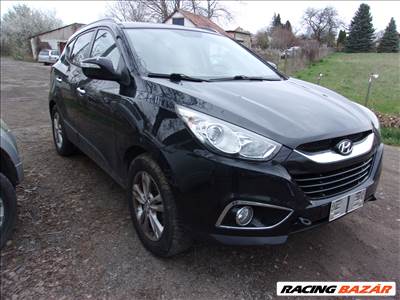 Hyundai ix35 bontott alkatrészei