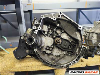 Citroën C2 1.1 vátó 5sebességes kézi 1.1 benzines HFX motorhoz 9651709010 nb5079005032005