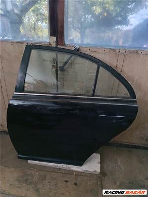 Toyota Avensis ajtó 
