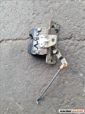 Opel Vectra B 2000 ,  5 ajtós csomagtér ajtó alsó zár GM 90 506 971 gm90506971