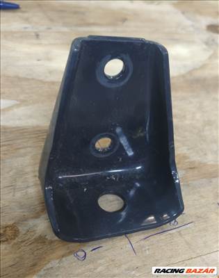 Iveco Daily (6th gen) Segéd alváz tartó konzol  99478325 99478326