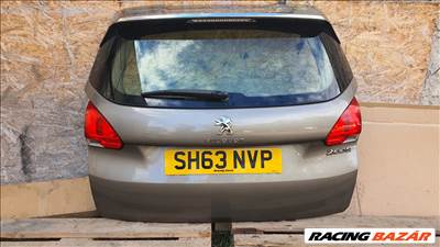 Csomagtér ajtó 2013 Peugeot 2008 kompletten 
