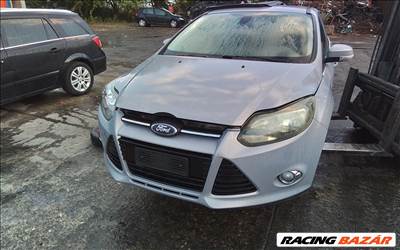 Ford Focus Mk3 bontott alkatrészei