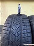  235/4019" újszerű Pirelli téli gumi gumi