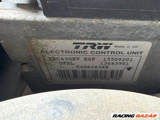 Opel Vectra C 2.2 DTI 16V Motorvezérlő *174588* y22dtr