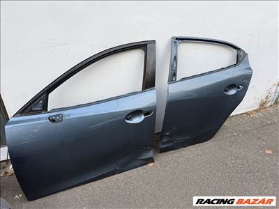 Mazda 3 (BM) Törött bal első és hátsó kék ajtó üres lemez