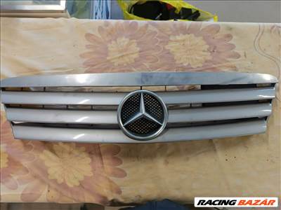 Mercedes A-osztály W168 díszrács , hűtőrács